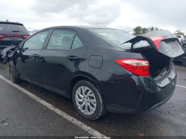 Toyota Corolla Le Image 14