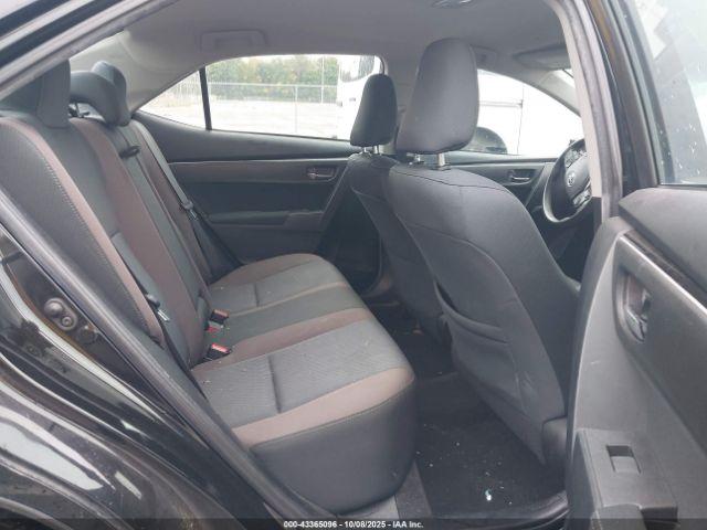 Toyota Corolla Le Image 12