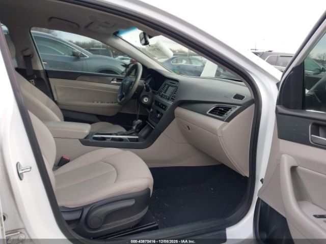 Hyundai SONATA Sport Image 14