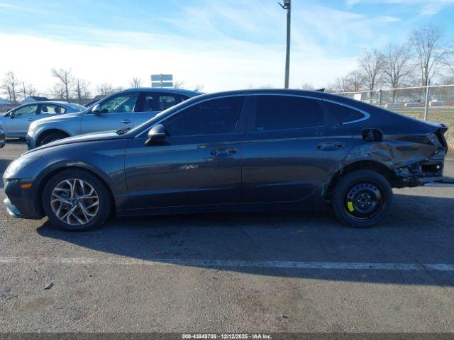 Hyundai SONATA Sel Image 2