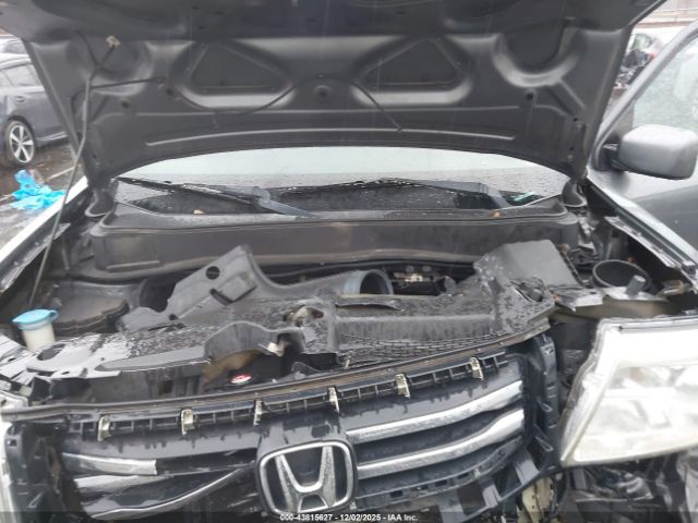 Honda Pilot Ex Image 8