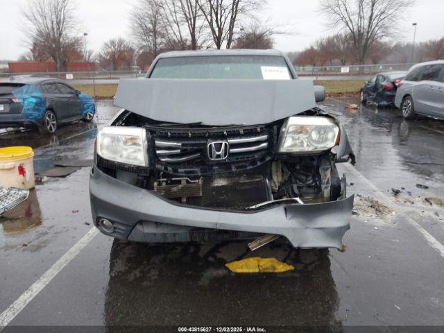 Honda Pilot Ex Image 16