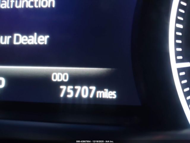 Toyota Venza Xle Image 13