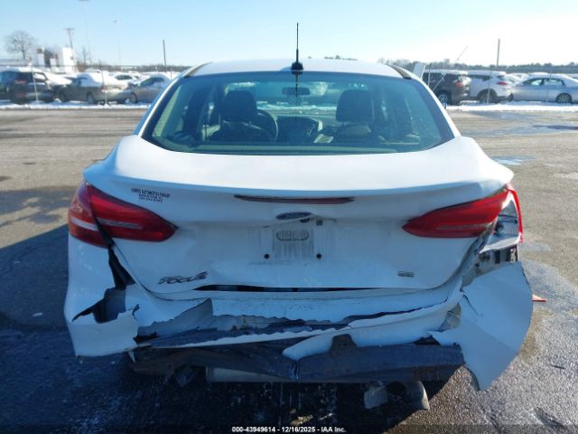 Ford Focus Se Image 16