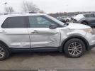 Ford Explorer Xlt Image 14