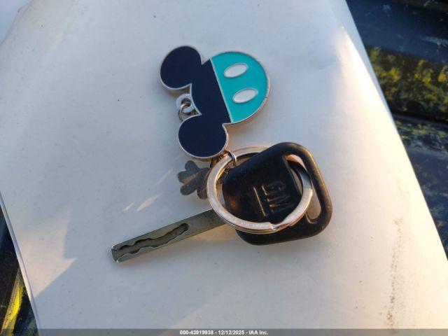 Chevrolet Express Work Van Image 13