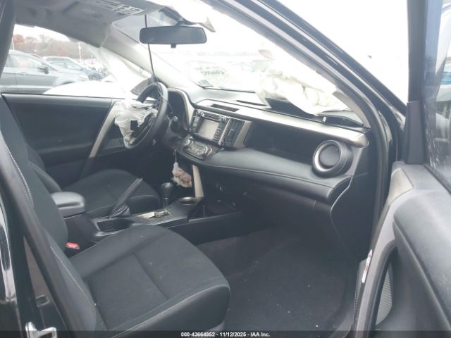 Toyota RAV4 Xle Image 15