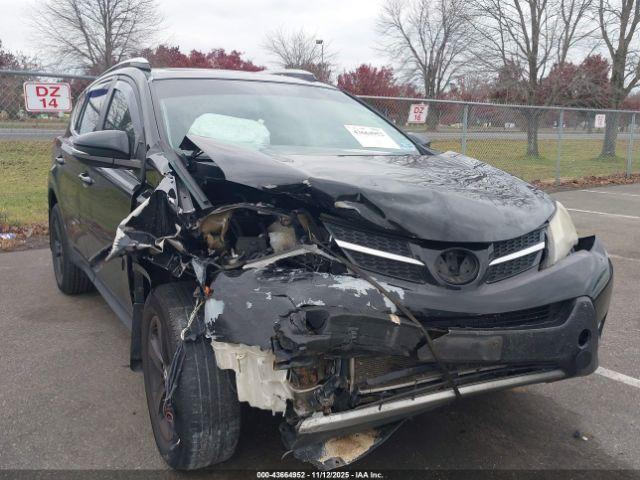 Toyota RAV4 Xle Image 16