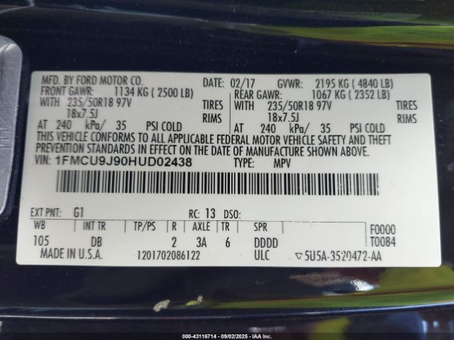 Ford Escape Titanium Image 2