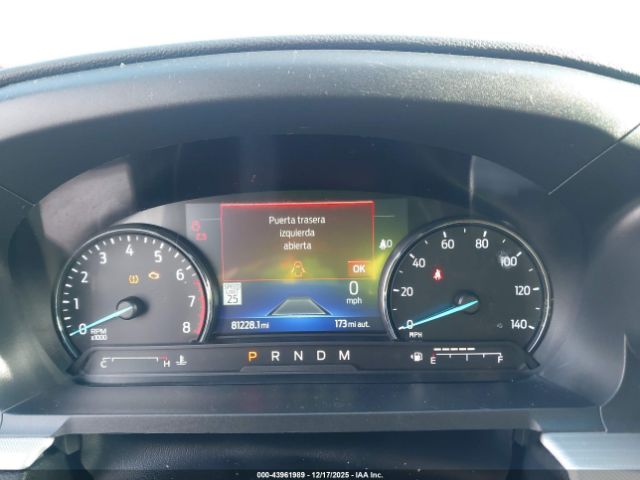 Ford Explorer Xlt Image 11