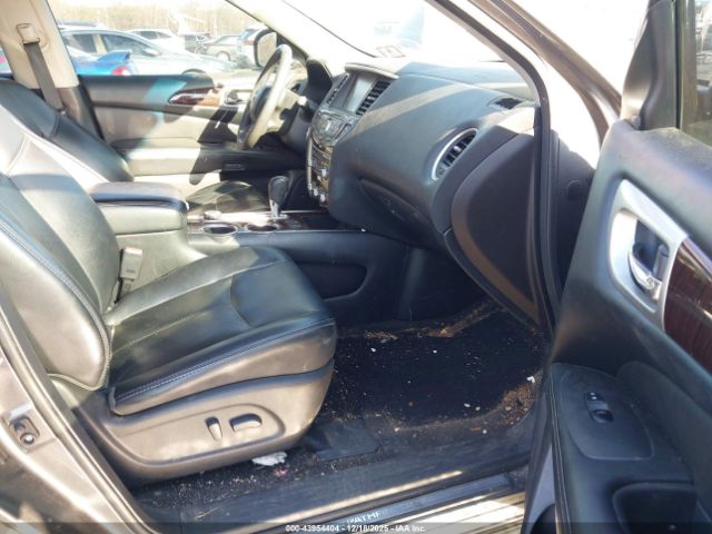 Nissan Pathfinder Sl Image 2