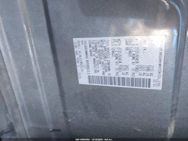 Nissan Pathfinder Sl Image 10