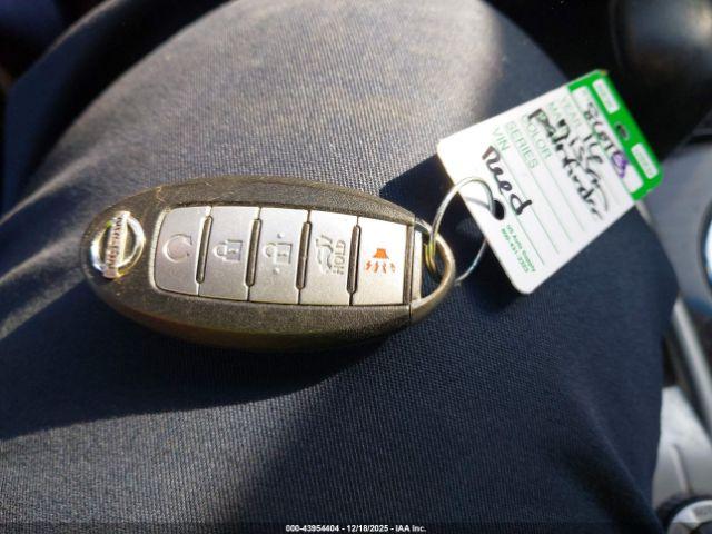 Nissan Pathfinder Sl Image 8