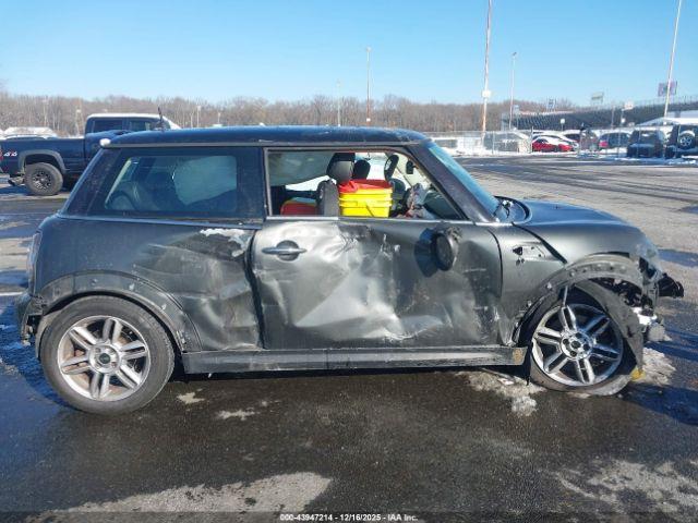 MINI Cooper S Image 12