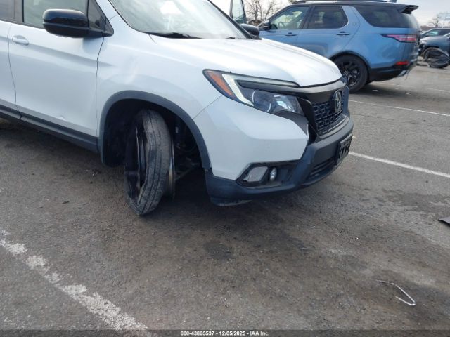 Honda Passport Awd Sport Image 8