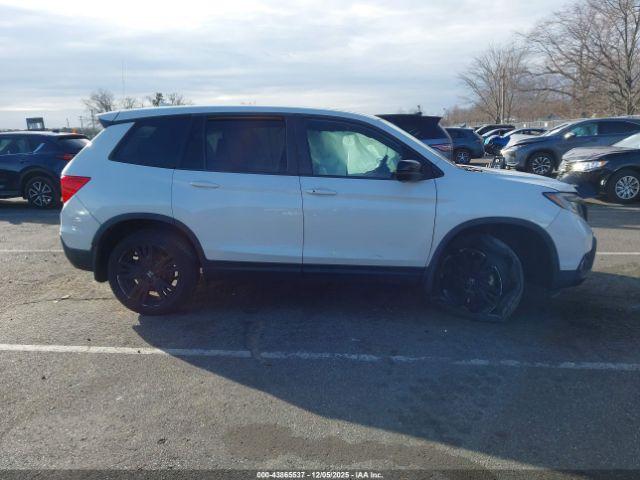 Honda Passport Awd Sport Image 17