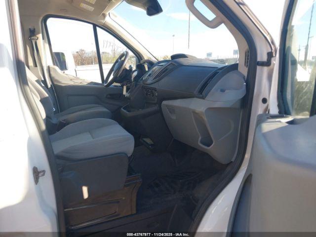 Ford Transit Image 9