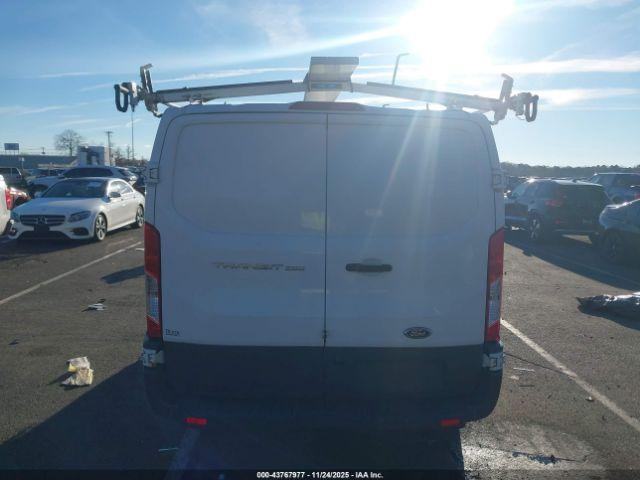 Ford Transit Image 13
