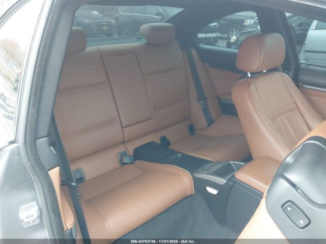 BMW 3 Series Image 14