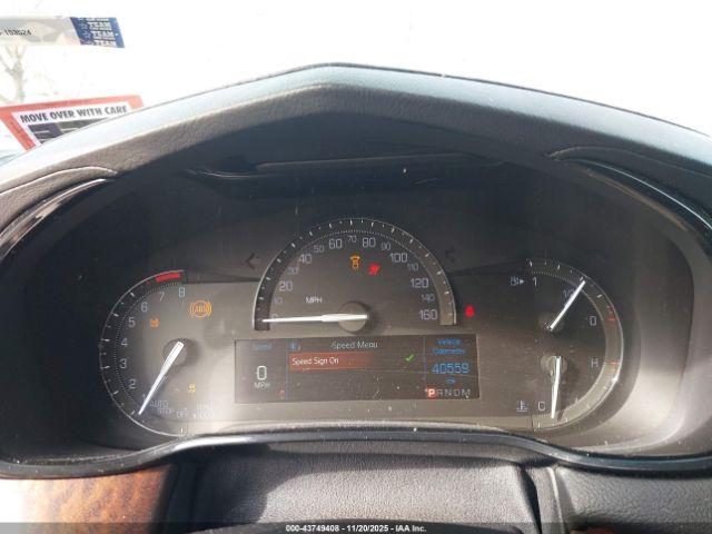 Cadillac CTS Luxury Image 7