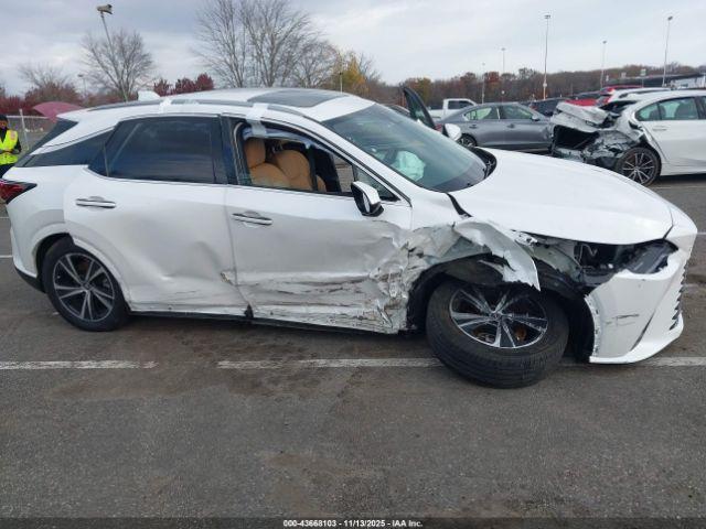 Lexus RX Premium Image 2