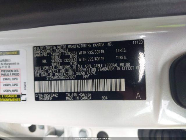 Lexus RX Premium Image 16