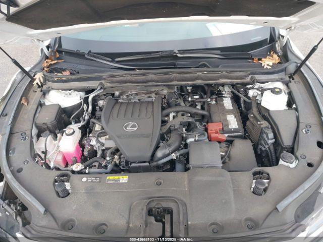 Lexus RX Premium Image 12