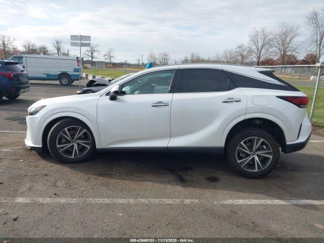 Lexus RX Premium Image 11