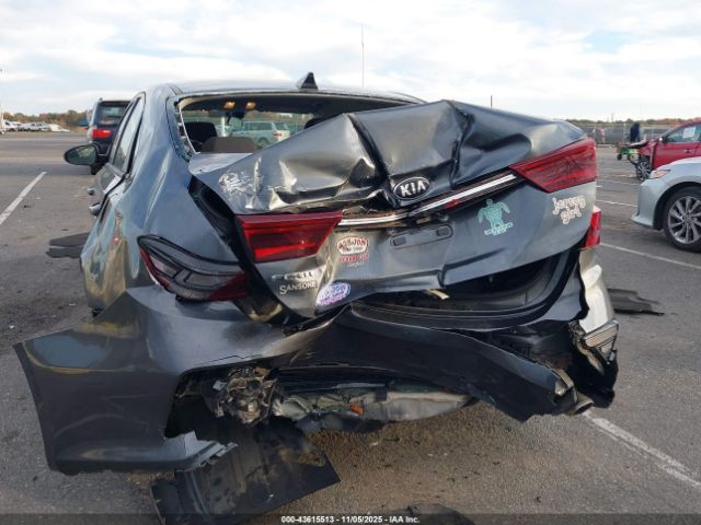 Kia Forte Lxs Image 6