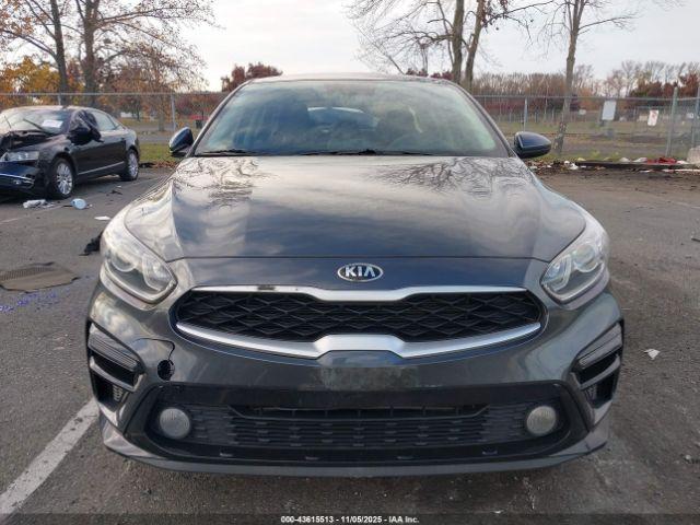 Kia Forte Lxs Image 9