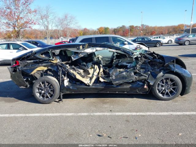 Tesla Model 3 Standard Range Plus Rear-wheel Drive Image 10