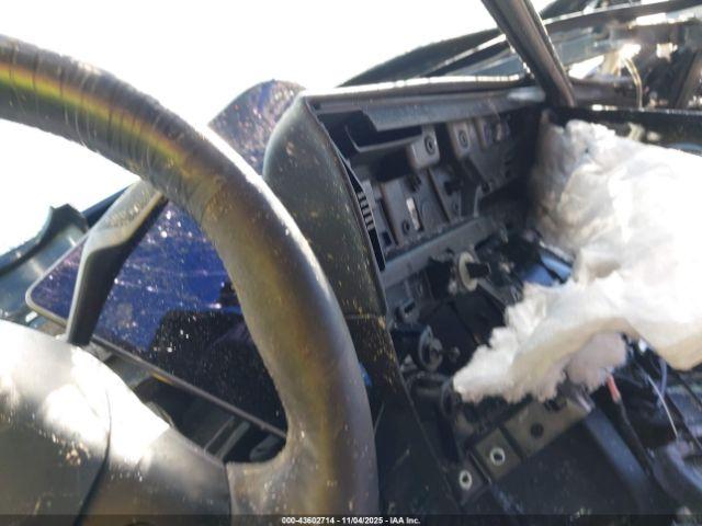 Tesla Model 3 Standard Range Plus Rear-wheel Drive Image 15