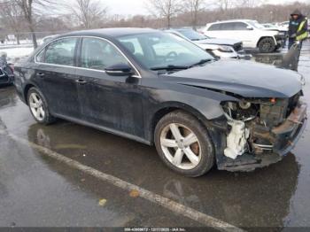  Salvage Volkswagen Passat