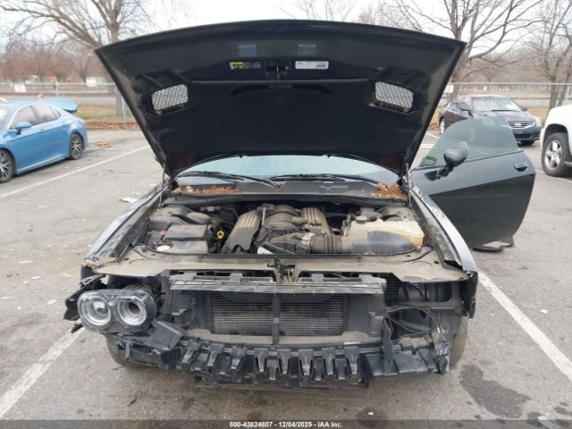 Dodge Challenger Image 5