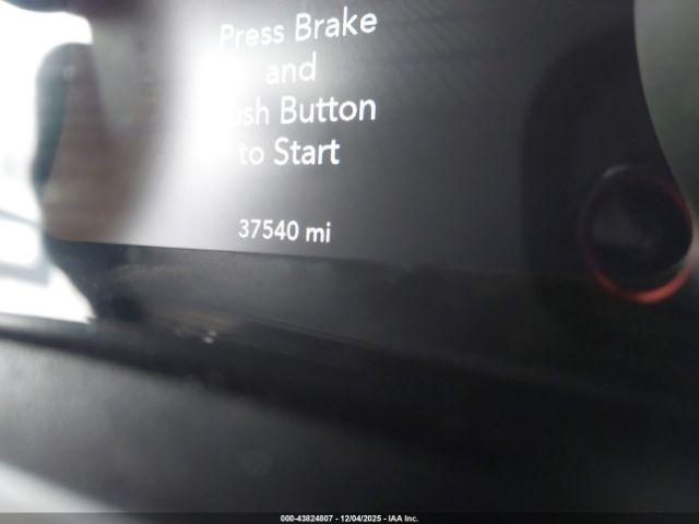 Dodge Challenger Image 9