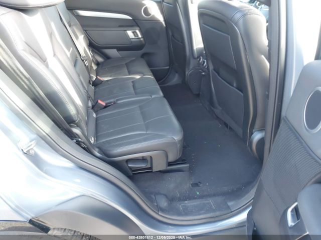 Land Rover Discovery Landmark Edition Image 10