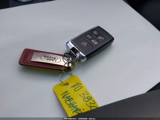 Land Rover Discovery Landmark Edition Image 14