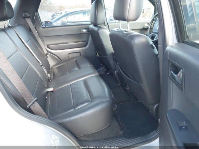 Ford Escape Limited Image 15