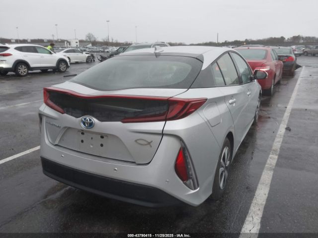 Toyota Prius Prime Advanced Image 5