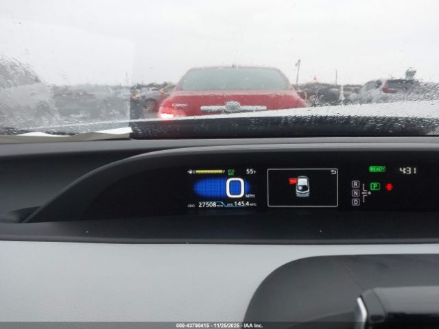 Toyota Prius Prime Advanced Image 12