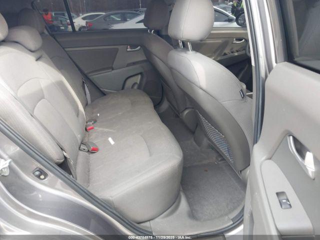 Kia Sportage Lx Image 3