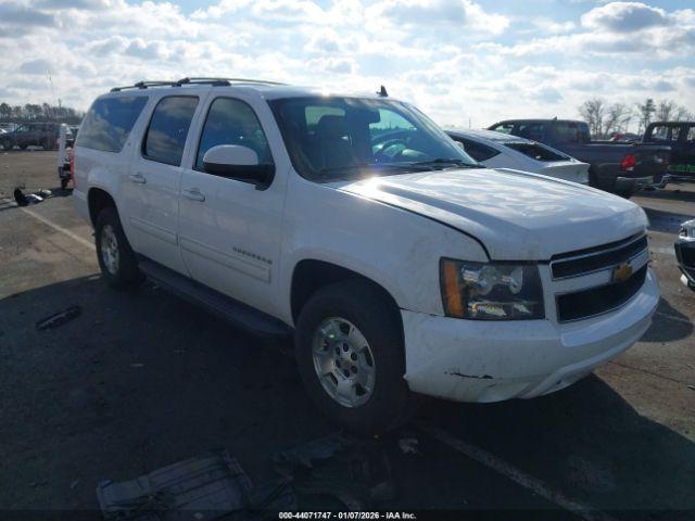  Salvage Chevrolet Suburban 1500