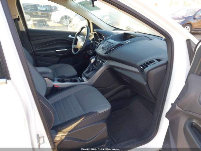 Ford Escape Se Image 2