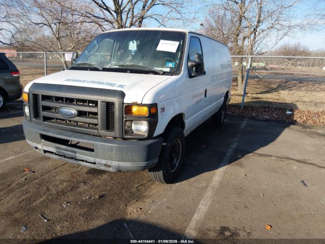 Ford E-350 Commercial Image 9