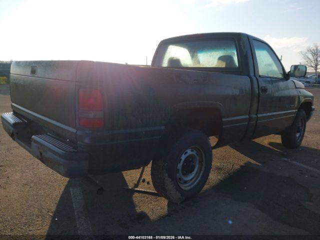 Dodge Ram 1500 Image 2